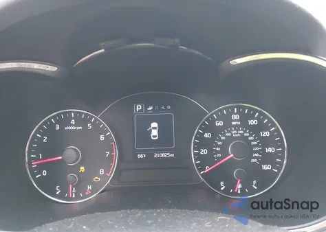 2018 Kia Forte Lx from USA, damaged, VIN 3KPFL4A75JE174921